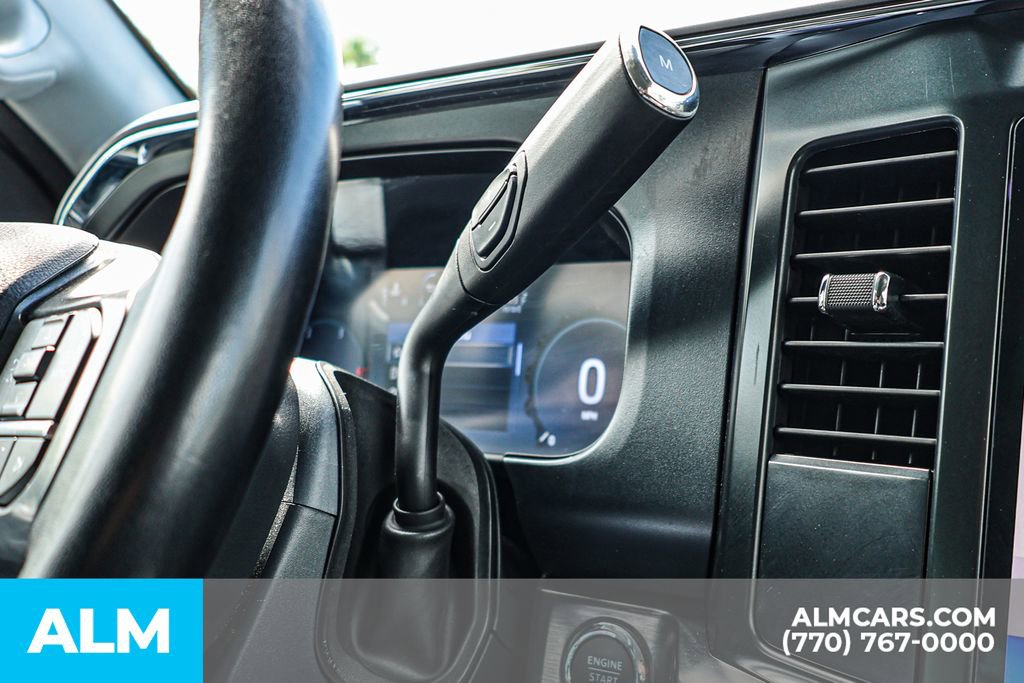 Used 2023 Ford F350 Lariat w/ FX4 Off-Road Package image 32