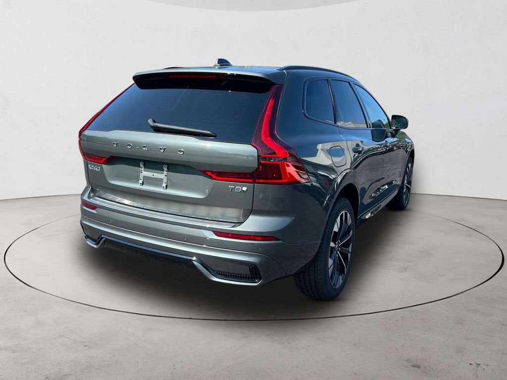 New 2026 Volvo XC60 T8 Plus w/ Protection Package Premier AWD/4WD image 5