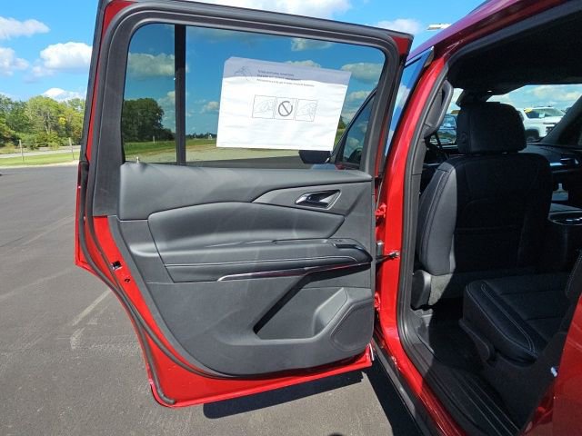 New 2026 Chevrolet Traverse LT w/ Driver Confidence Package image 24