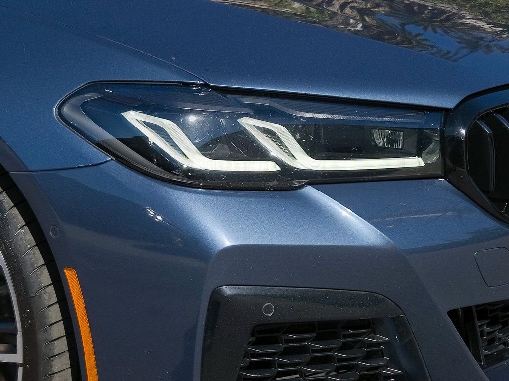 Used 2023 BMW 540i w/ M Sport Package image 8