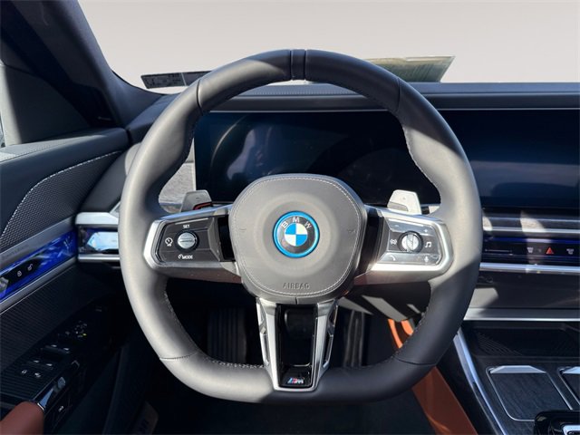 Certified 2026 BMW 750e xDrive 750e xDrive w/ Executive Package image 12