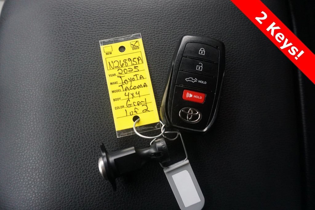 Certified 2025 Toyota Tacoma Limited AWD/4WD image 34