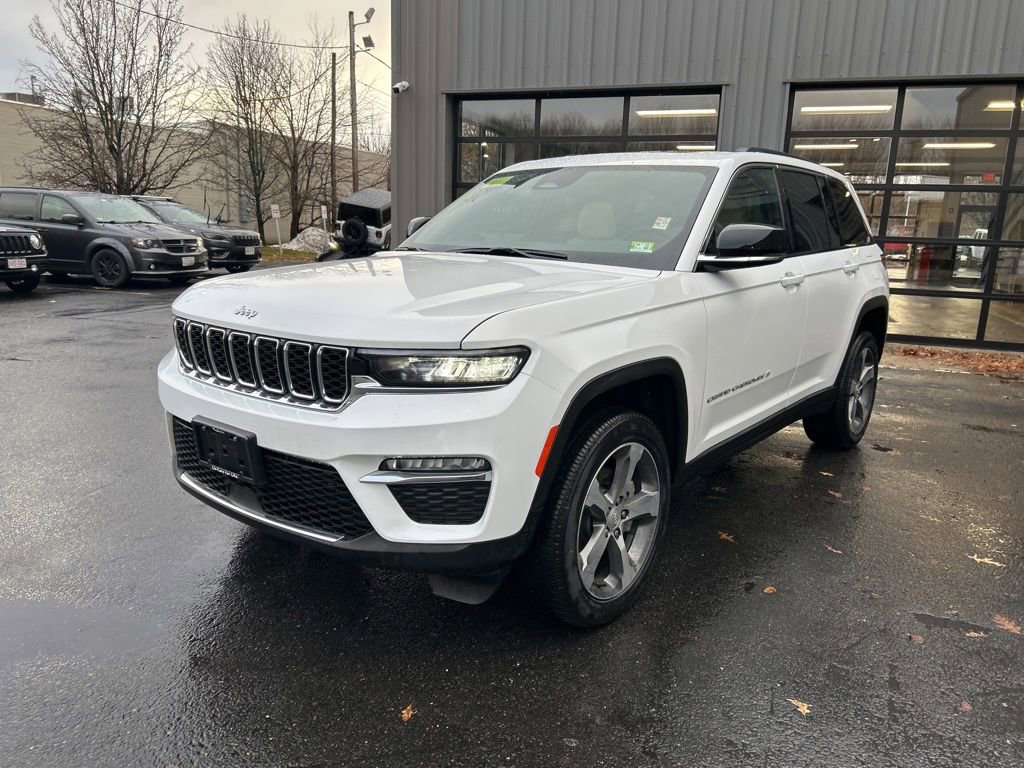 New 2025 Jeep Grand Cherokee Limited image 7