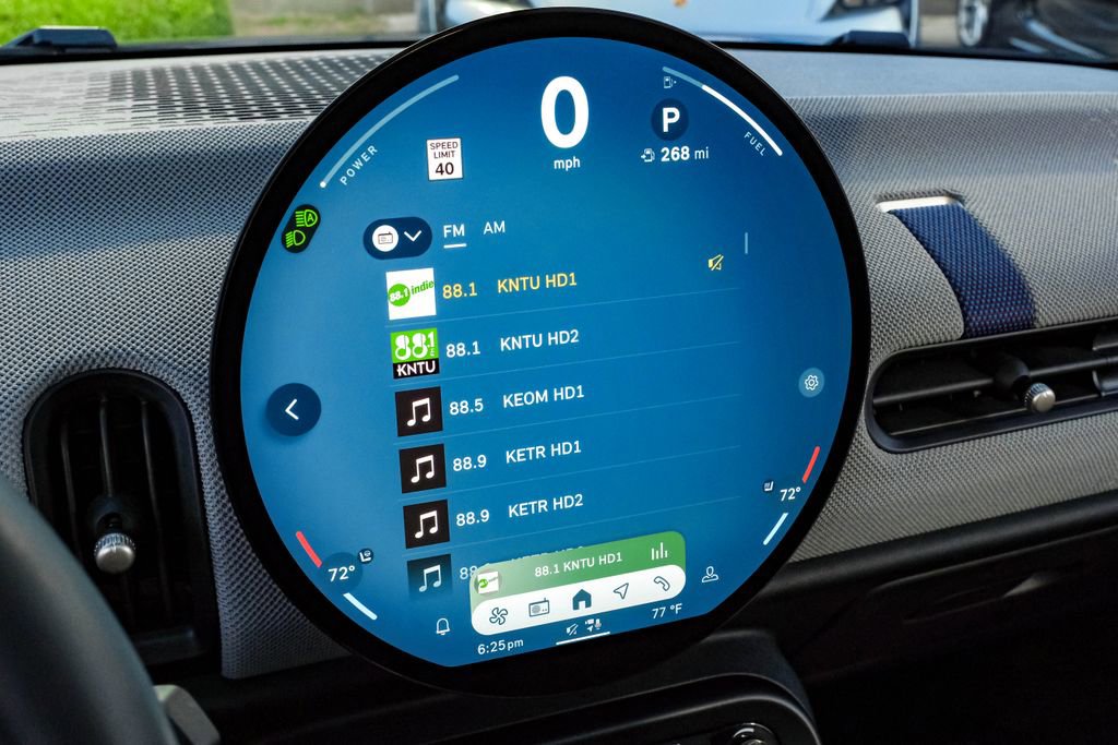 Used 2025 MINI Cooper S image 36