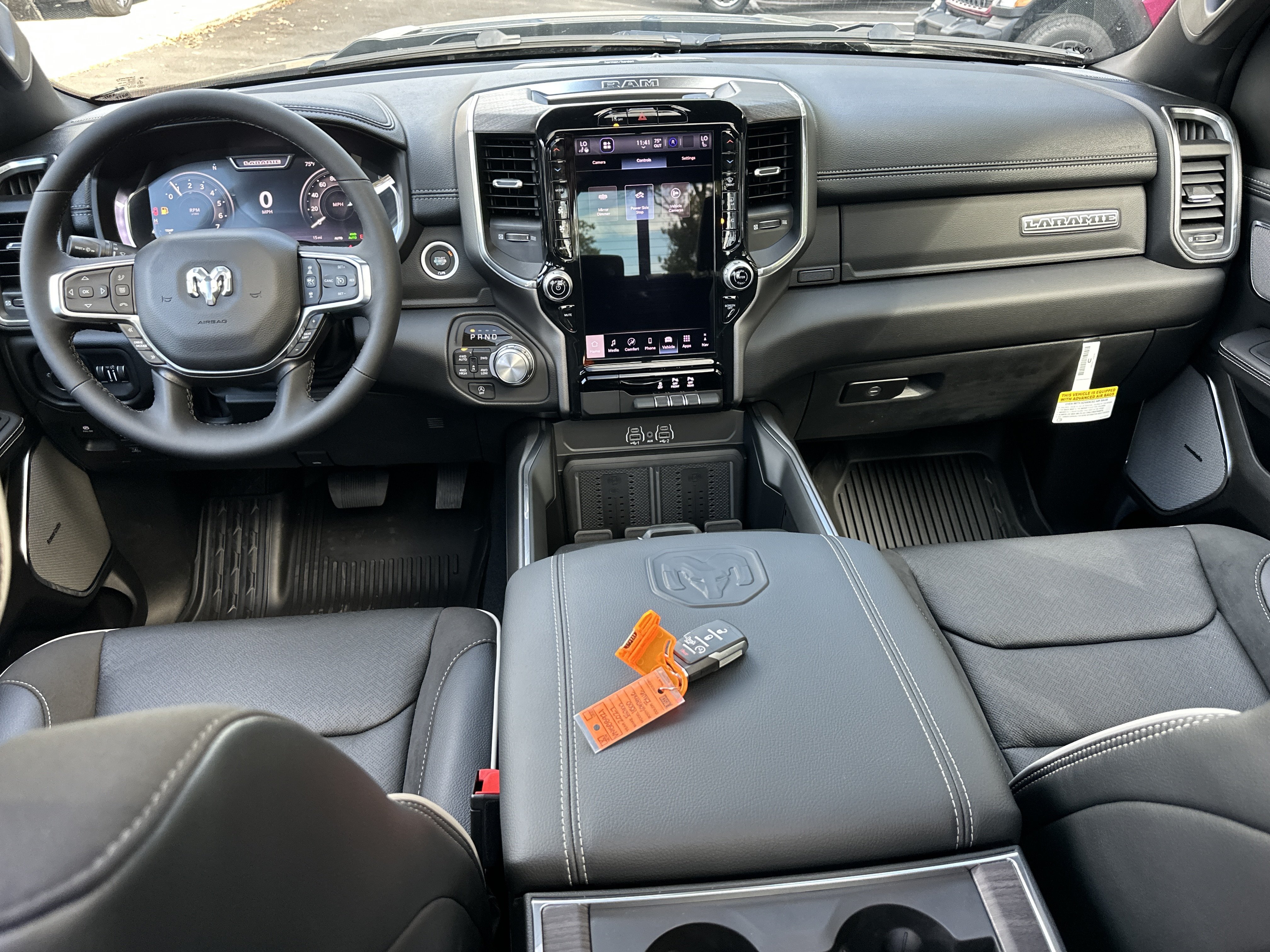 New 2027 RAM 1500 Laramie AWD/4WD image 33