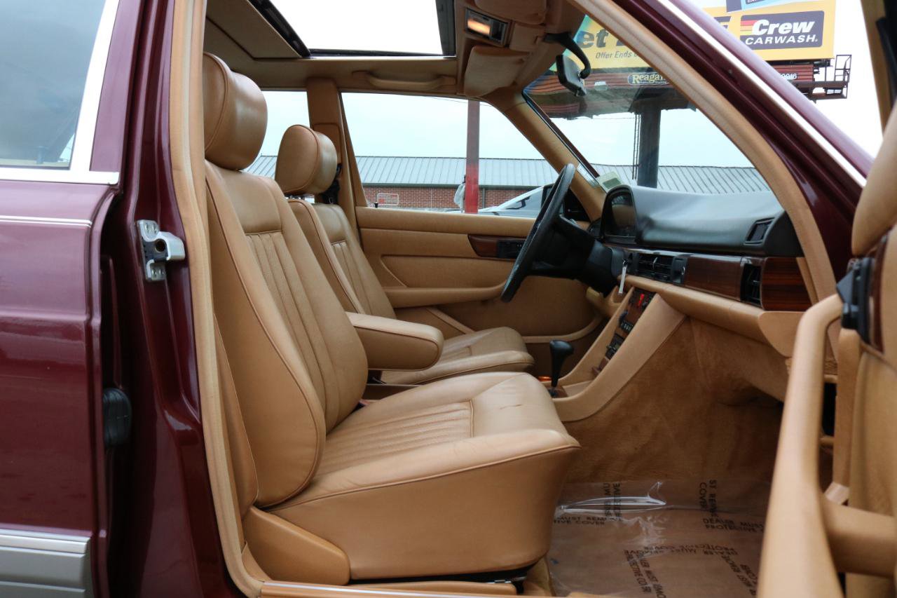 Used 1987 Mercedes-Benz 420 SEL image 45