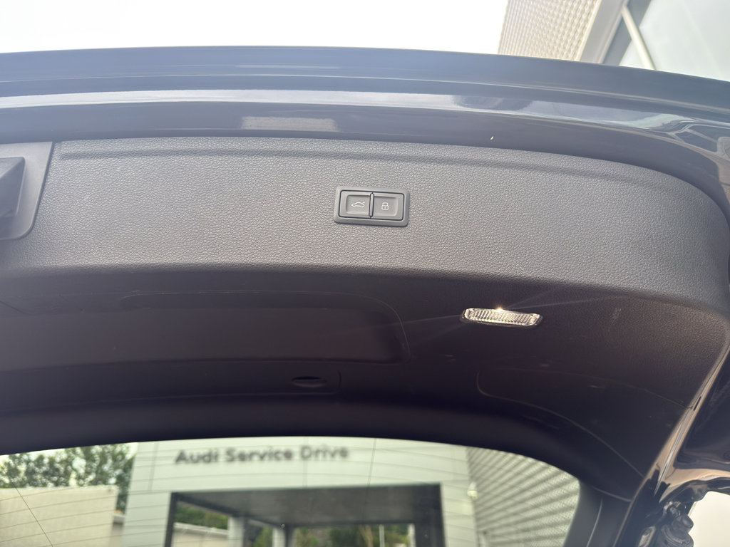 Used 2019 Audi Q5 2.0T Premium AWD/4WD image 10