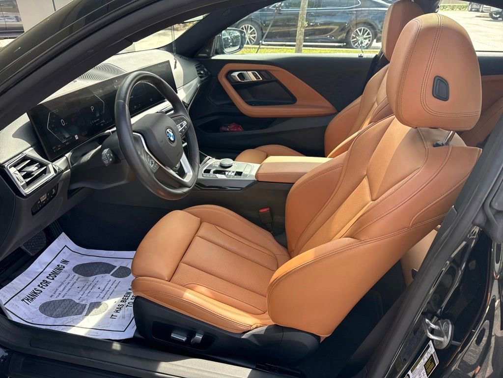 Used 2023 BMW 230i Coupe w/ Convenience Package RWD image 5