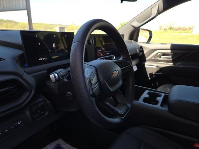 Used 2024 Chevrolet Silverado EV W/T AWD/4WD image 10