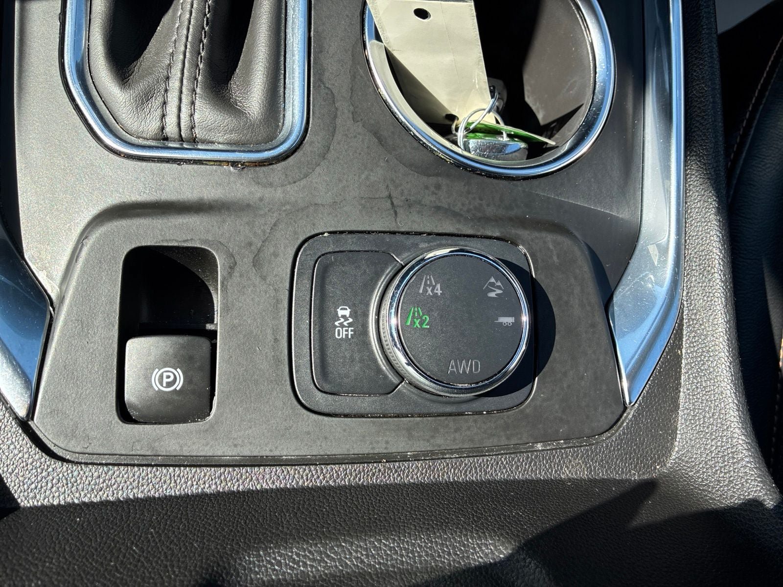 Used 2019 Chevrolet Traverse RS AWD/4WD image 32