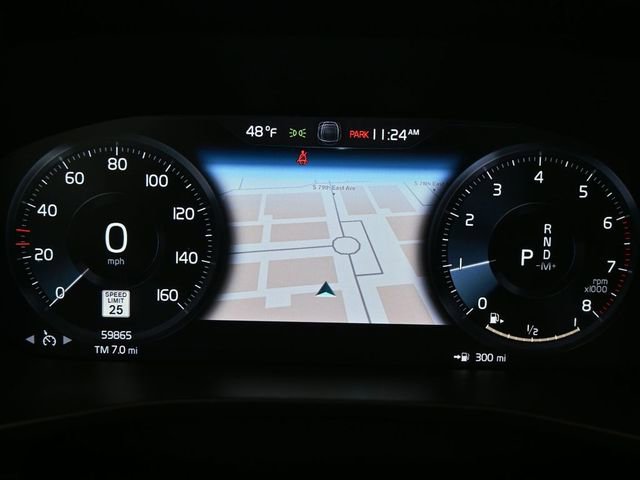 Used 2021 Volvo XC40 T5 Inscription w/ Protection Package Premier image 41