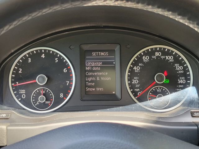 Used 2016 Volkswagen Tiguan SE AWD/4WD image 13