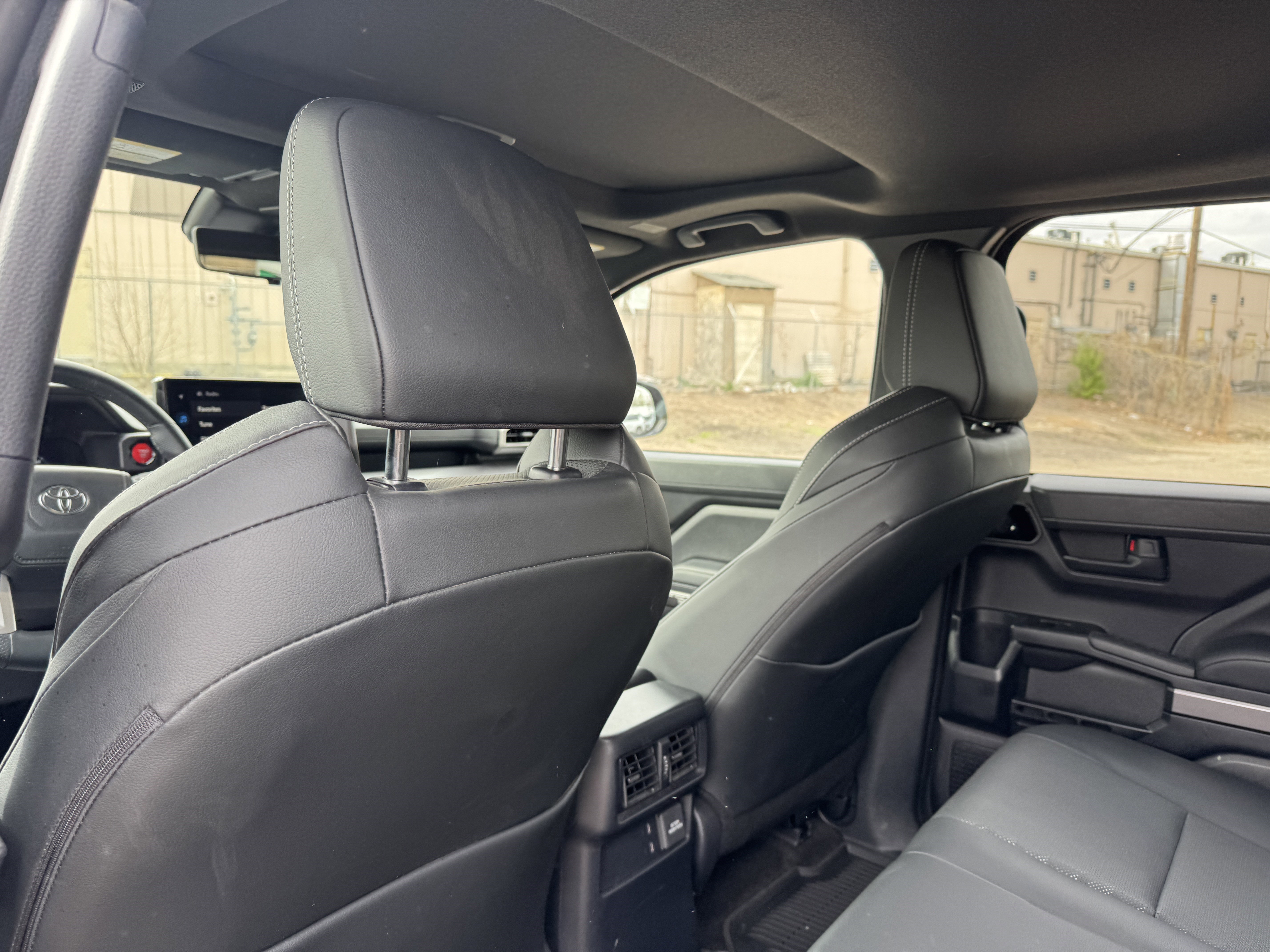 Certified 2025 Toyota 4Runner TRD Off-Road Premium w/ Tow Technology Package image 15