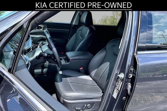 Certified 2024 Kia Sorento S FWD image 23