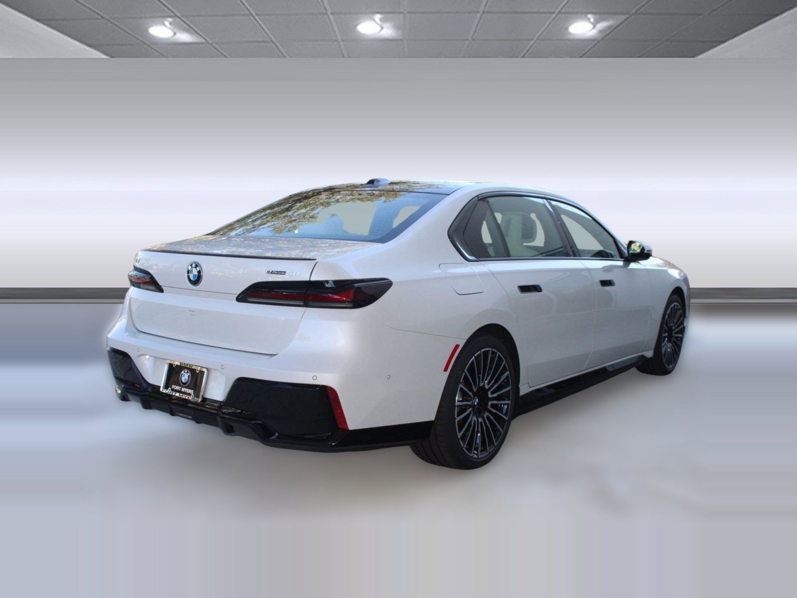 Used 2026 BMW i7 eDrive50 image 9