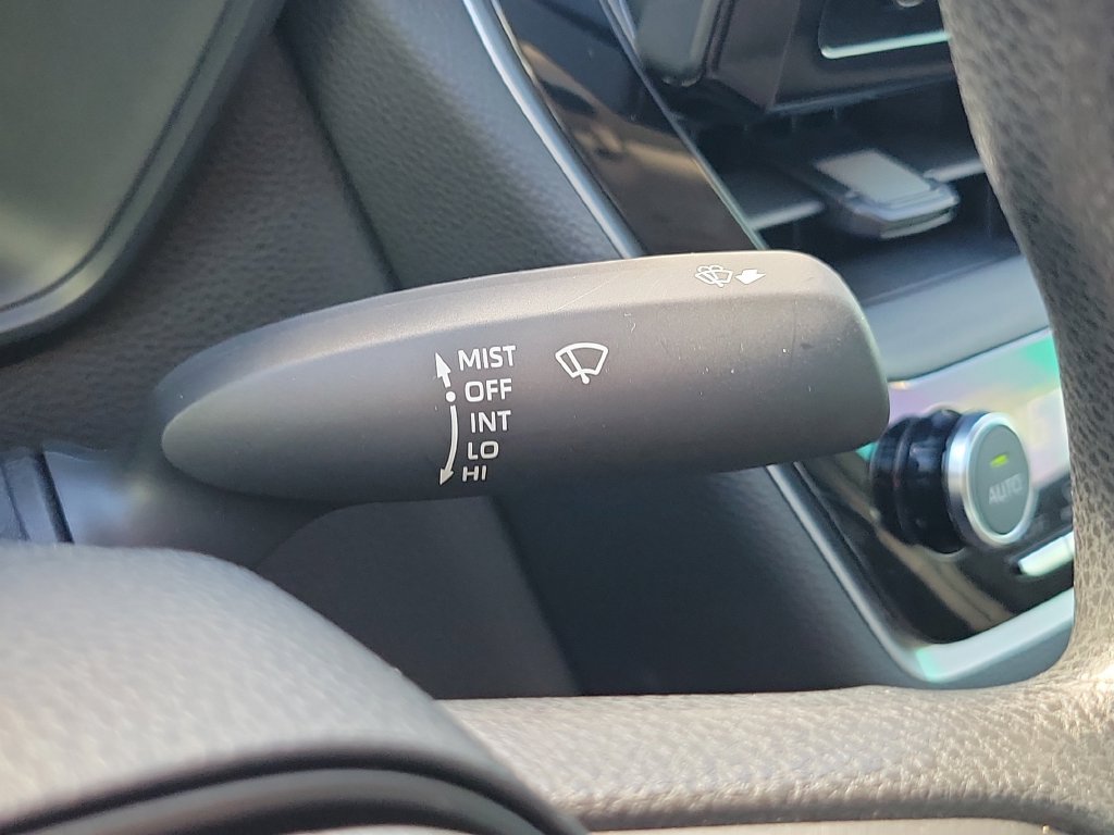 Used 2023 Toyota Corolla LE FWD image 16