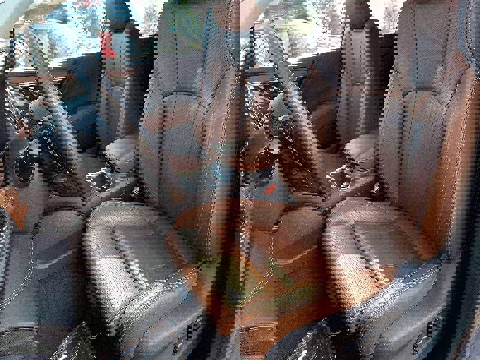 Used 2020 Subaru Outback Touring XT image 13