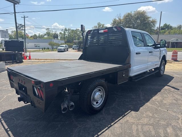 Used 2024 Ford F250 XL image 3