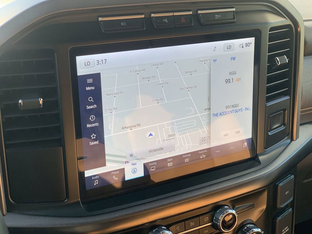 Used 2023 Ford F150 Platinum image 11