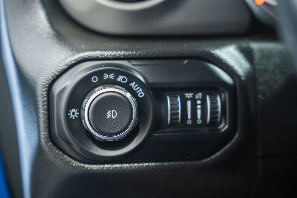 Certified 2022 Jeep Wrangler Unlimited Sport AWD/4WD image 47