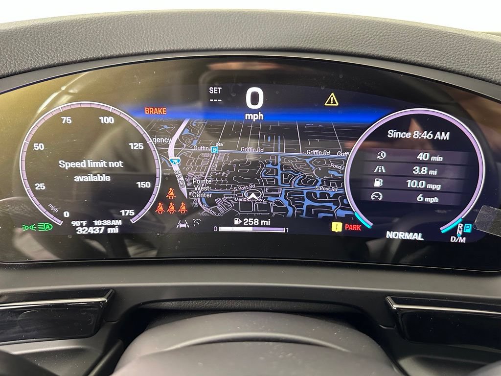Certified 2024 Porsche Cayenne AWD/4WD image 22