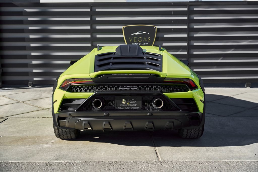 Used 2024 Lamborghini Huracan Sterrato image 25