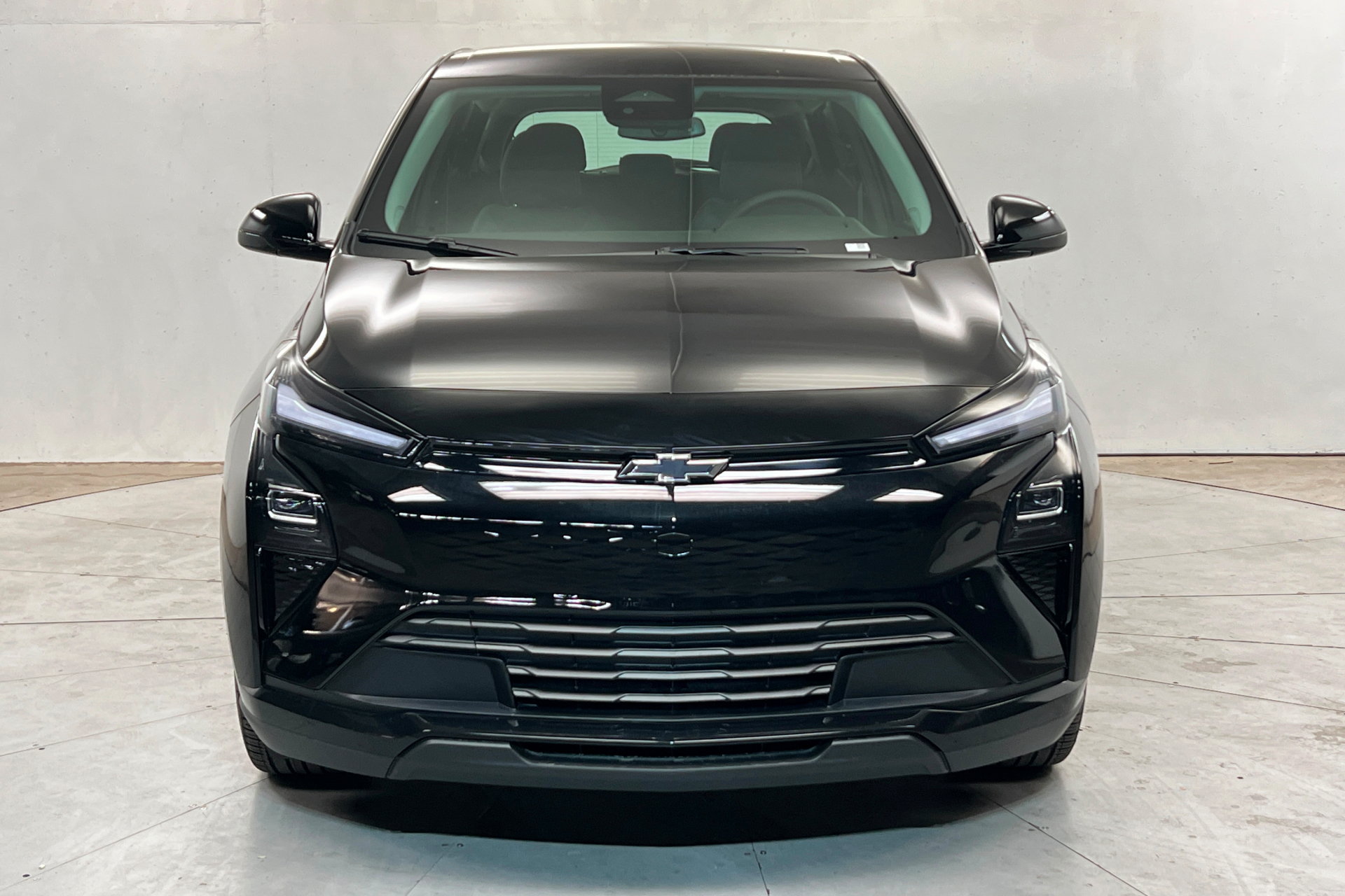 New 2027 Chevrolet Bolt LT w/ Comfort Package FWD image 9