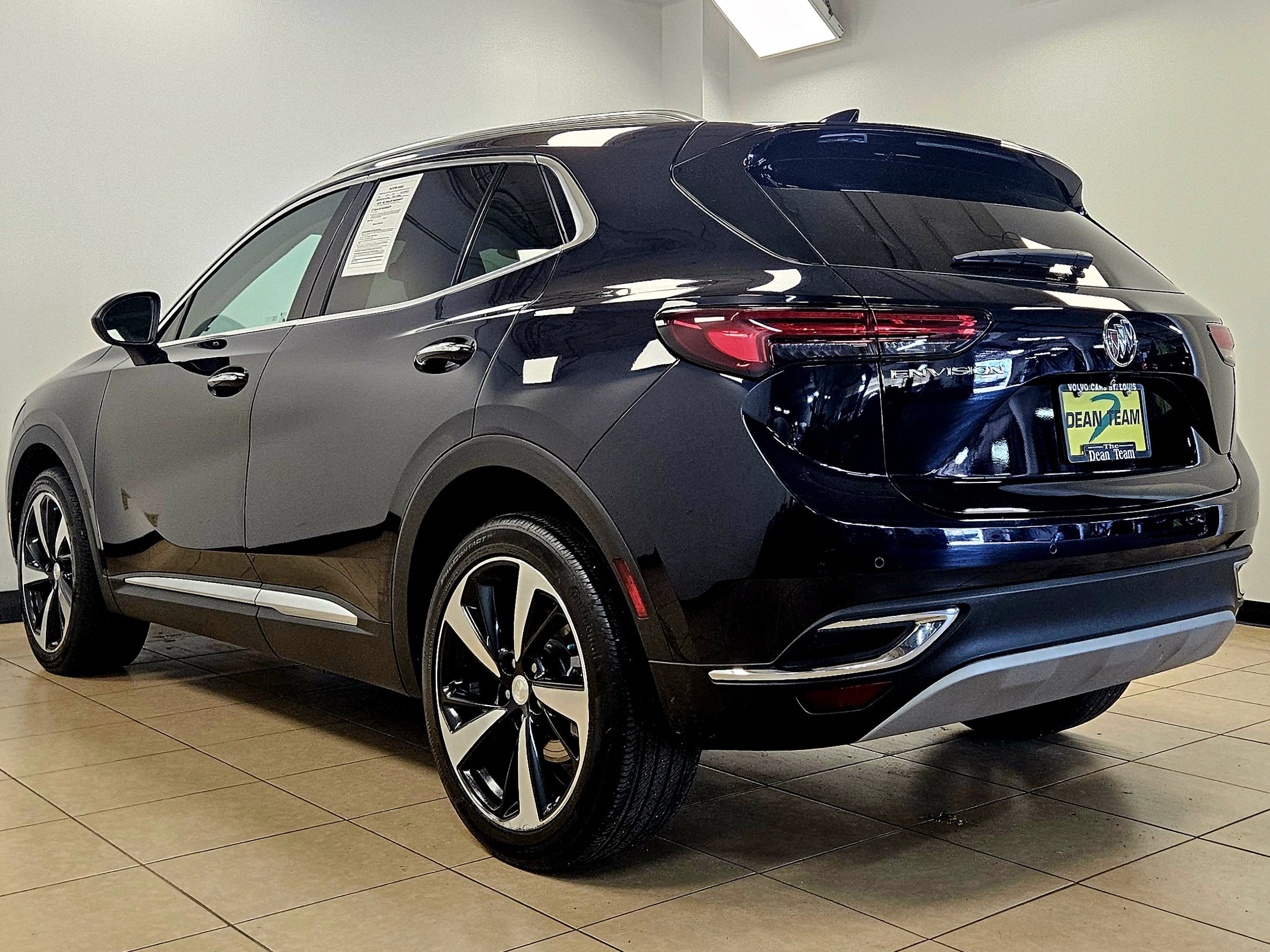 Used 2021 Buick Envision Essence image 5