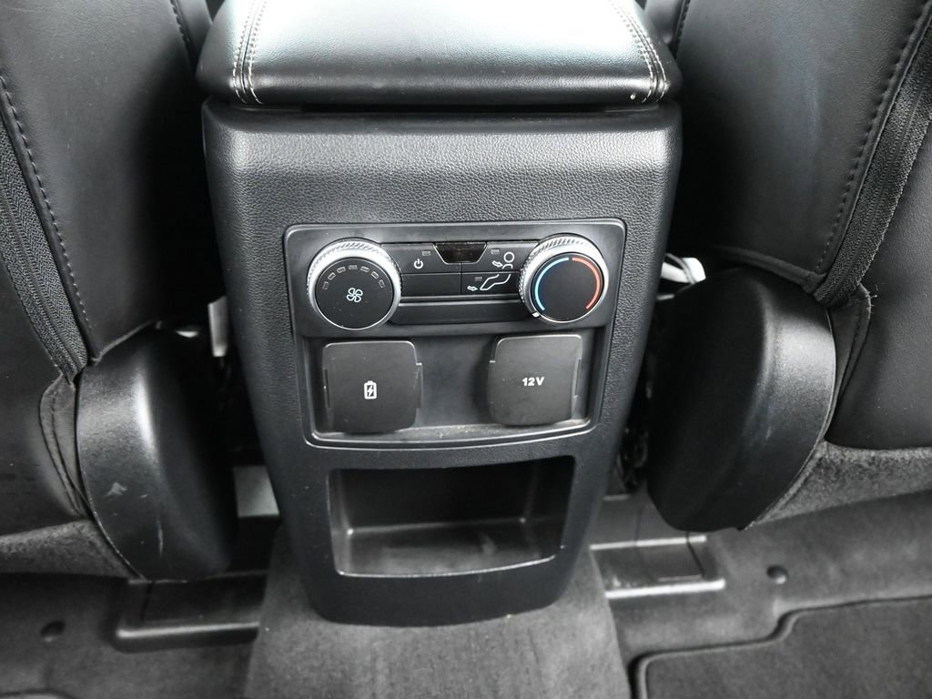 Certified 2021 Ford Explorer XLT RWD image 19