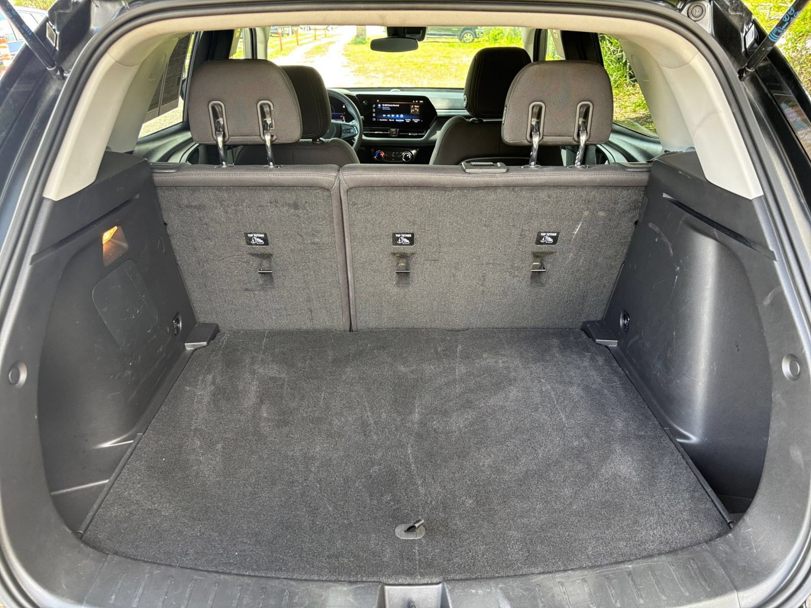 Used 2025 Chevrolet TrailBlazer LT FWD image 27
