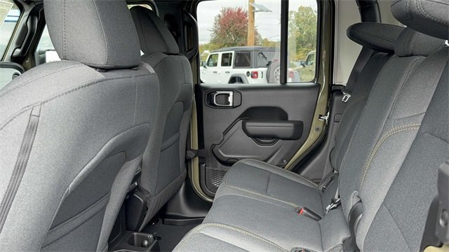 New 2026 Jeep Gladiator Sport AWD/4WD image 34