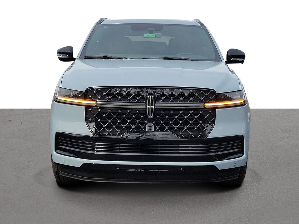 New 2025 Lincoln Navigator L Reserve w/ Jet Appearance Package image 2