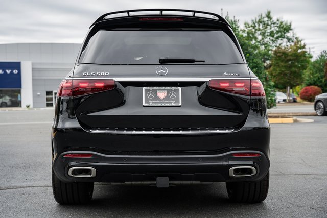 New 2026 Mercedes-Benz GLS 580 4MATIC image 6