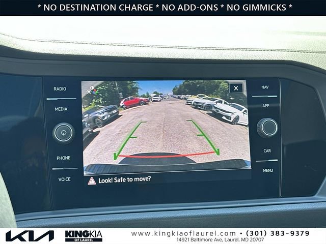Used 2024 Volkswagen Jetta SEL FWD image 4