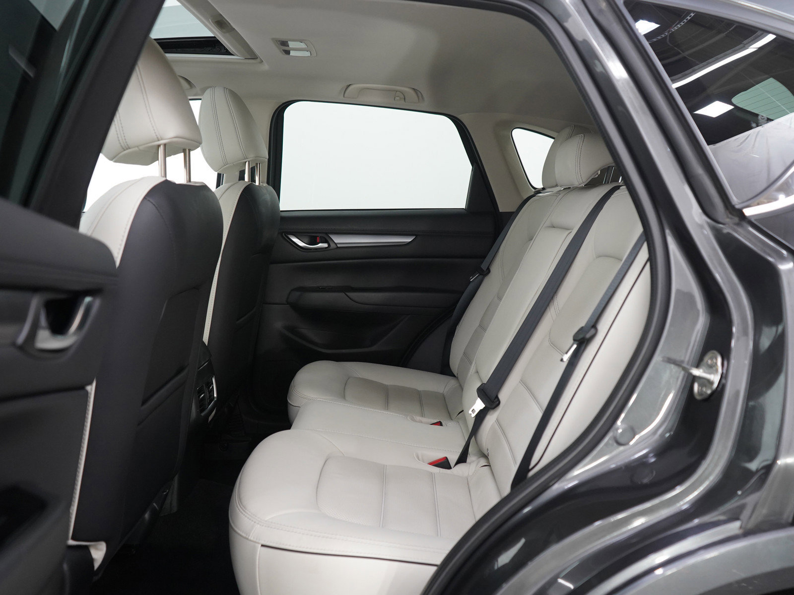 Used 2024 MAZDA CX-5 AWD 2.5 S w/ Preferred Package image 17