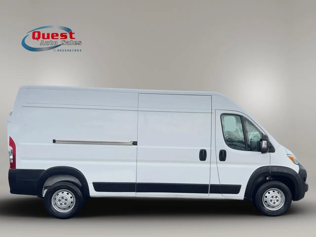 Used 2023 RAM ProMaster 2500 FWD image 2