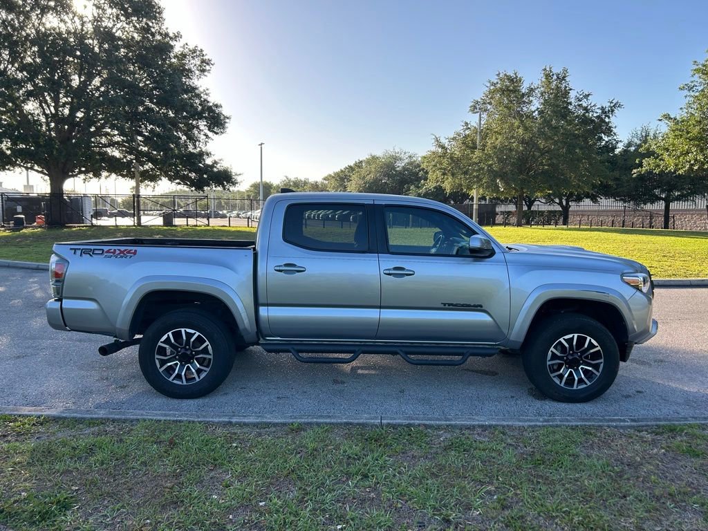 Used 2021 Toyota Tacoma TRD Sport w/ Technology Package image 6