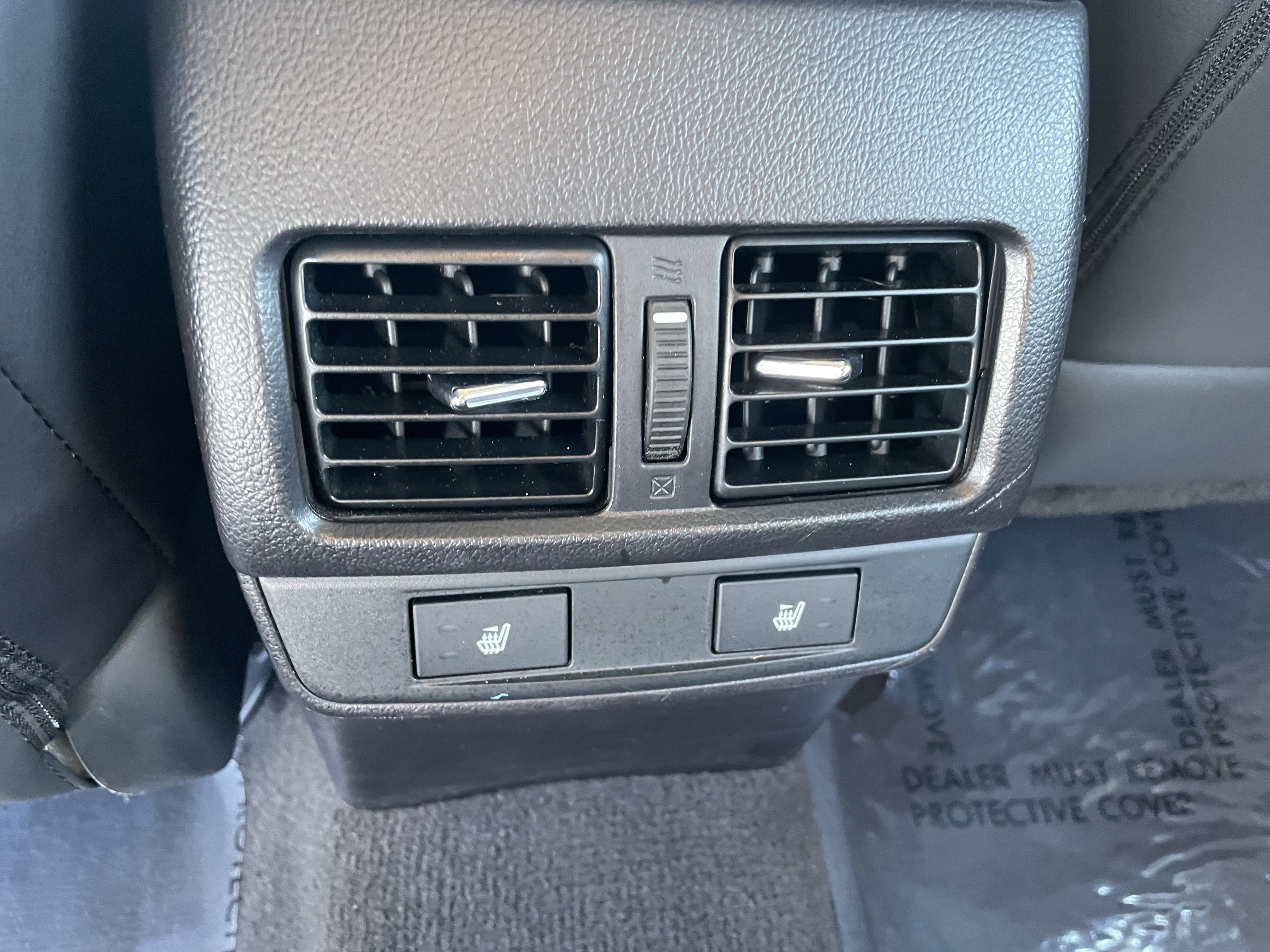 Used 2017 Subaru Outback 3.6R Limited image 32