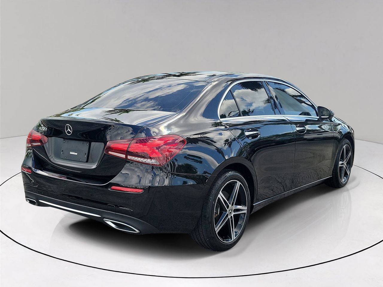 Used 2022 Mercedes-Benz A 220 image 6