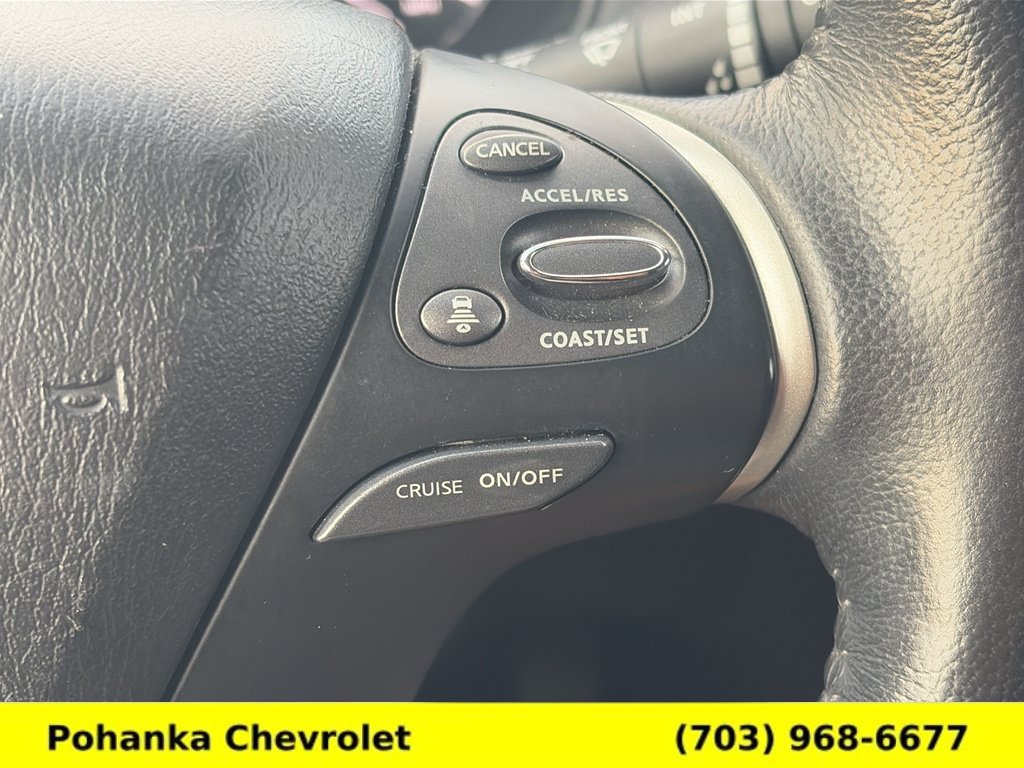 Used 2020 Nissan Pathfinder SV w/ Cargo Package AWD/4WD image 12