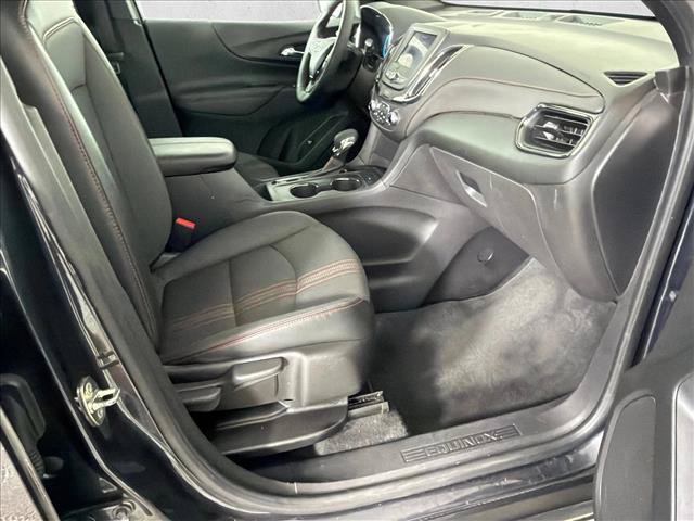 Used 2023 Chevrolet Equinox RS FWD image 14