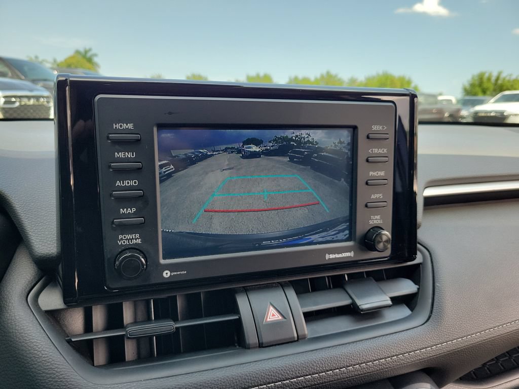 Used 2022 Toyota RAV4 LE FWD image 29