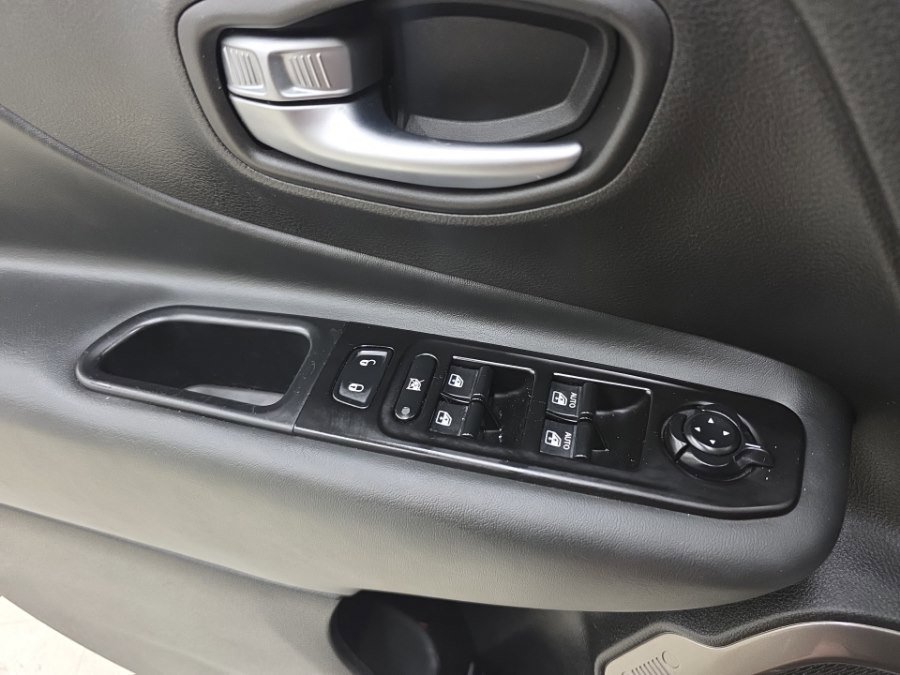 Used 2021 Jeep Renegade Limited w/ Sun & Sound Group image 33