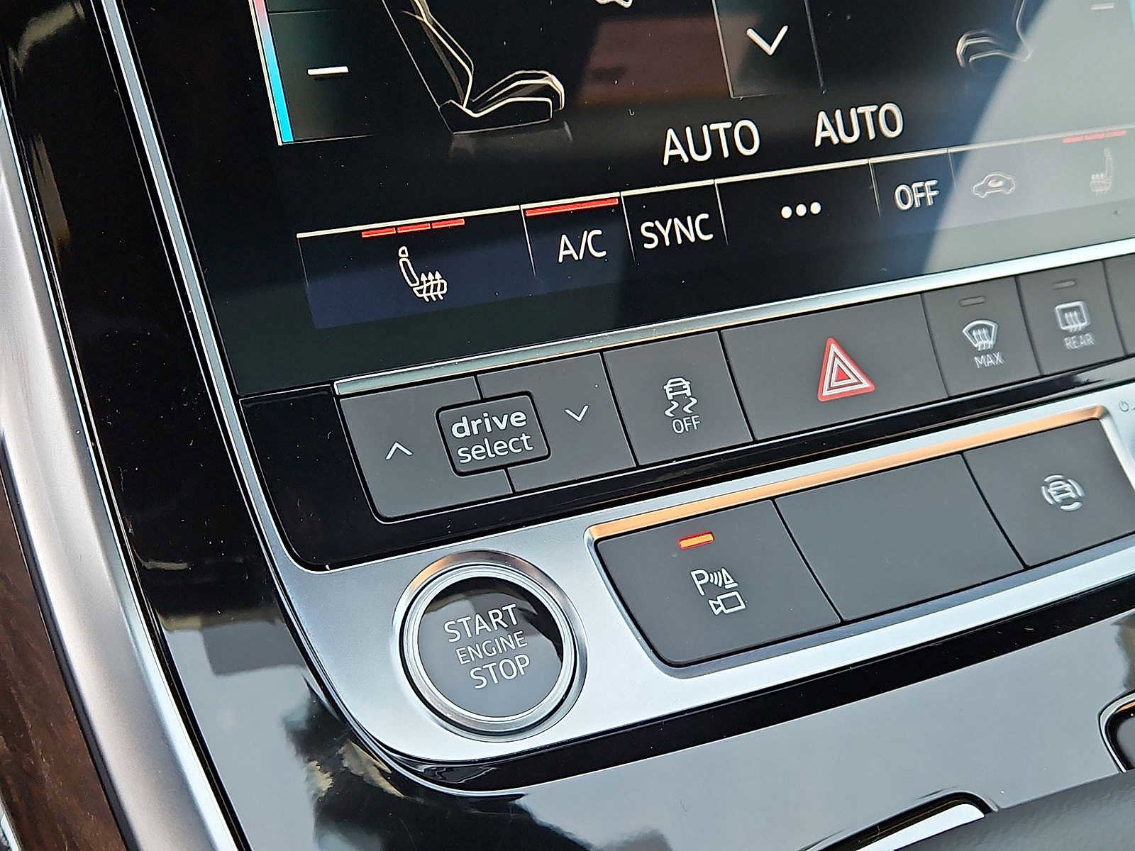 Certified 2025 Audi Q7 3.0T Premium Plus w/ Premium Plus Package image 19