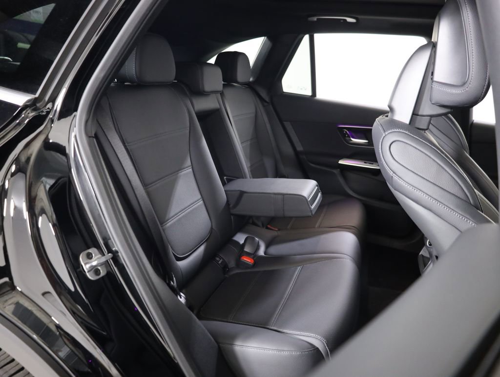 Used 2026 Mercedes-Benz GLC 300 4MATIC image 47