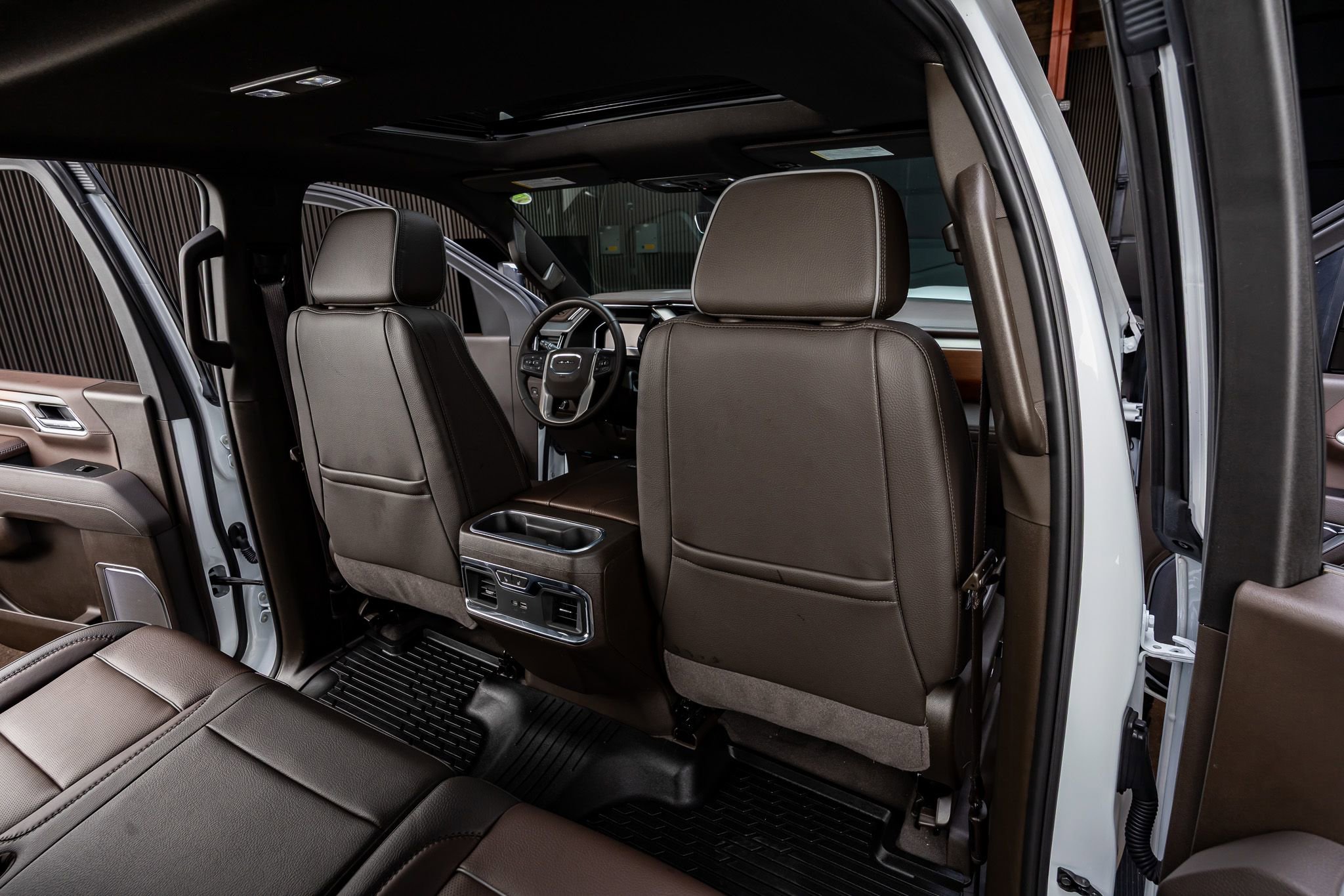 Used 2025 GMC Sierra 2500 Denali w/ Denali Reserve Package image 32