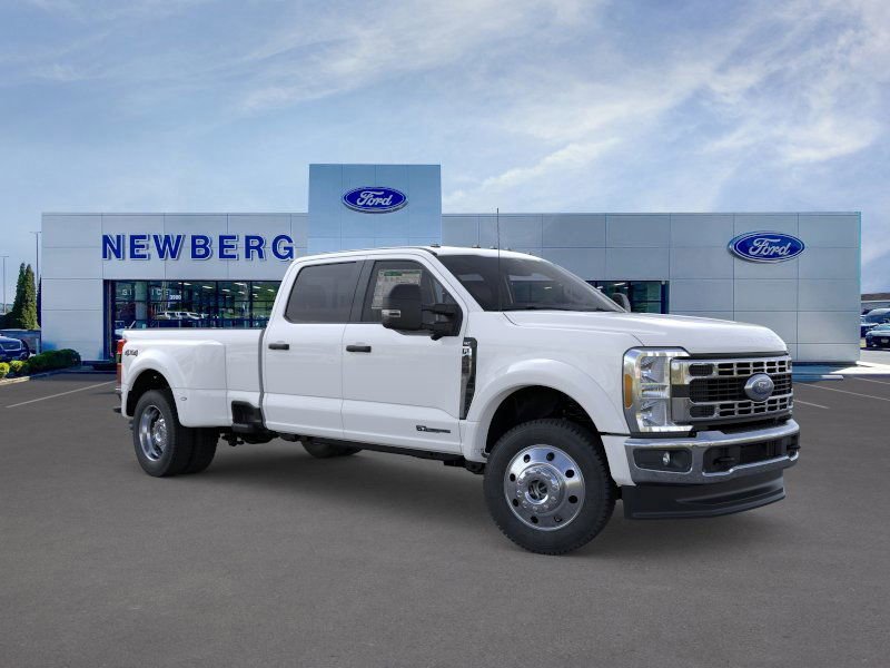 New 2026 Ford F450 XLT w/ 360-Degree Camera Package