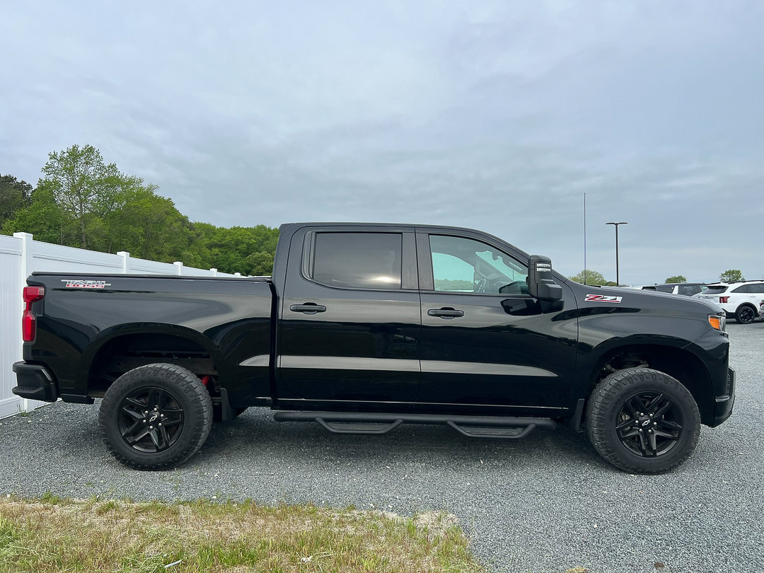 Used 2021 Chevrolet Silverado 1500 Custom Trail Boss AWD/4WD image 6