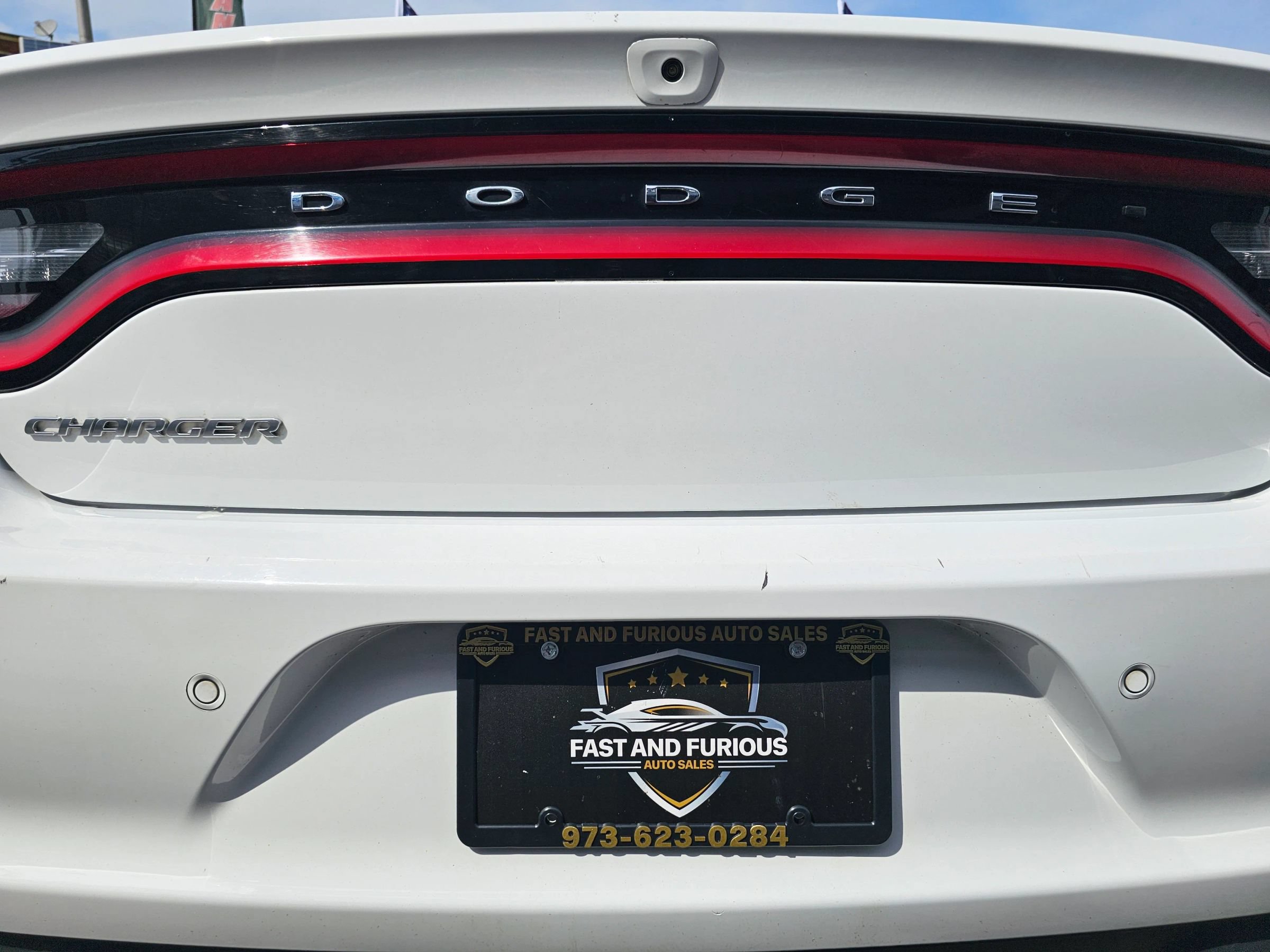 Used 2021 Dodge Charger SXT w/ Leather Interior Group RWD image 32