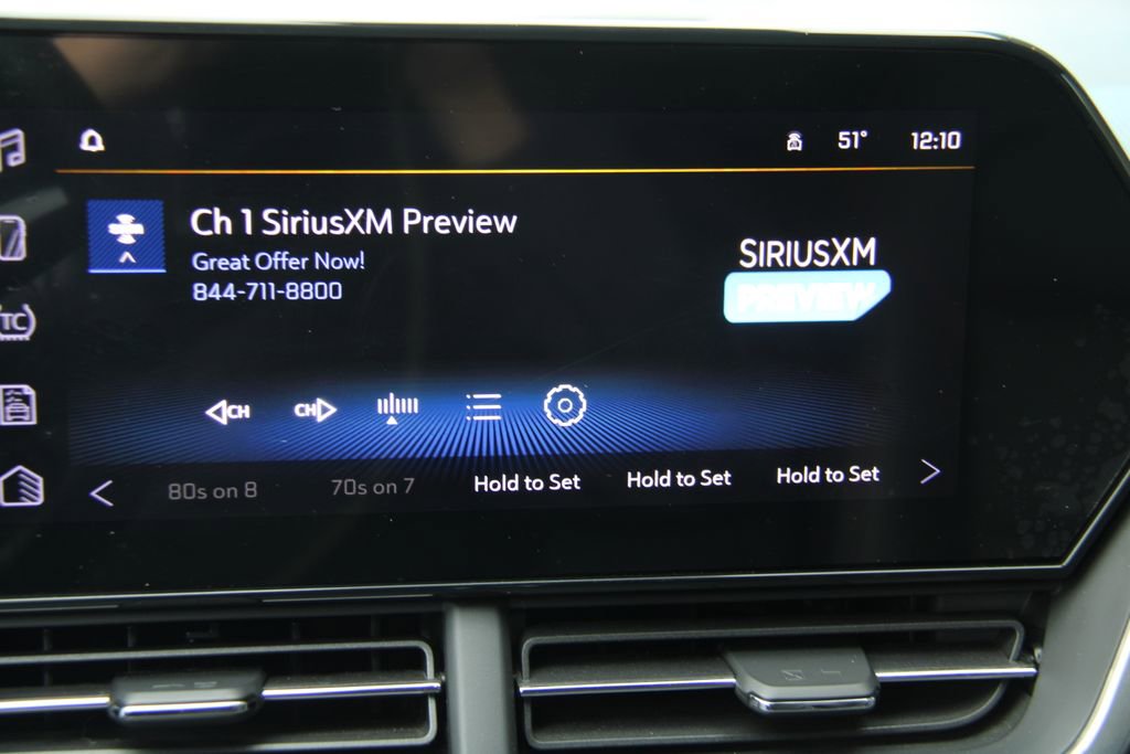 Used 2025 Chevrolet Trax RS image 18